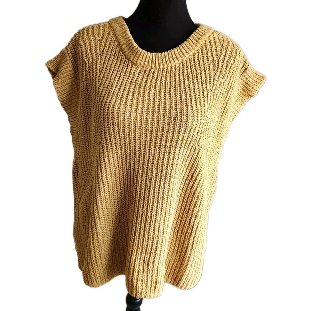 Universal Thread Women's Knit Sweater Vest Size L Mustard Yellow Target Pullover